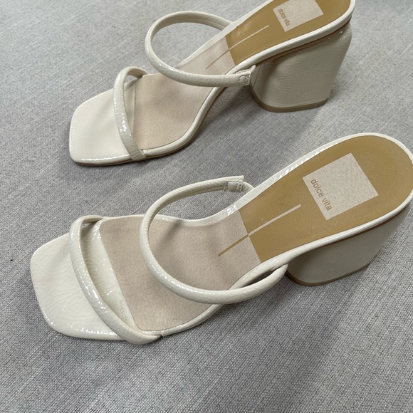 Dolce Vita strapy block sandals. - Picture 2 of 4